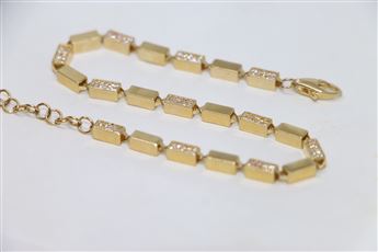 Lüx Taşlı Bileklik | 14K